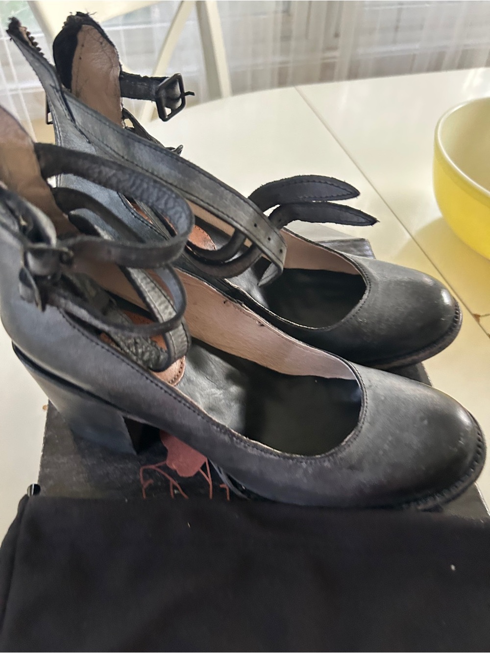 Free bird gorgeous! Black Strappy Mary Jane Block Heels - Picture 2 of 13